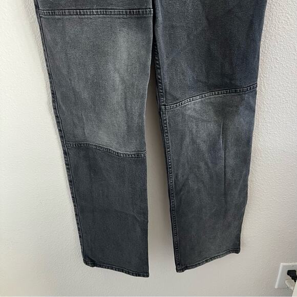 Hollister Ultra High Rise Dad Jeans Black Gray Patch Denim Jeans W26 L31 3R - Picture 6 of 8